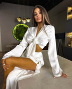 JASMINA | CONJUNTO CAMISA LARGA & PANTALÓN CON ABERTURA EN SATÉN