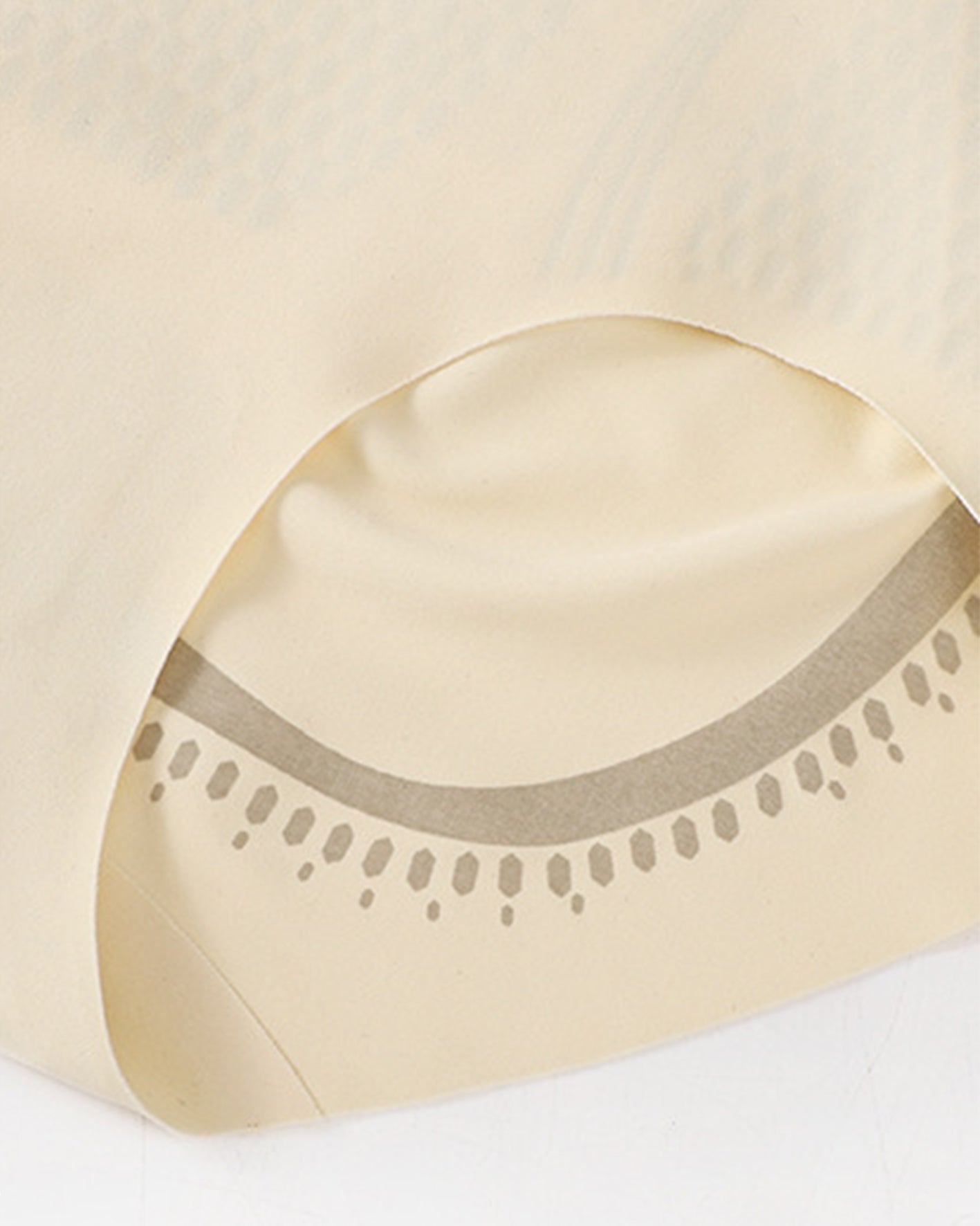 Braga reductora de cintura alta con control abdominal y realce de glúteos