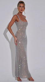 GALAXY GODDESS – VESTIDO CON PEDRERÍA HOTFIX