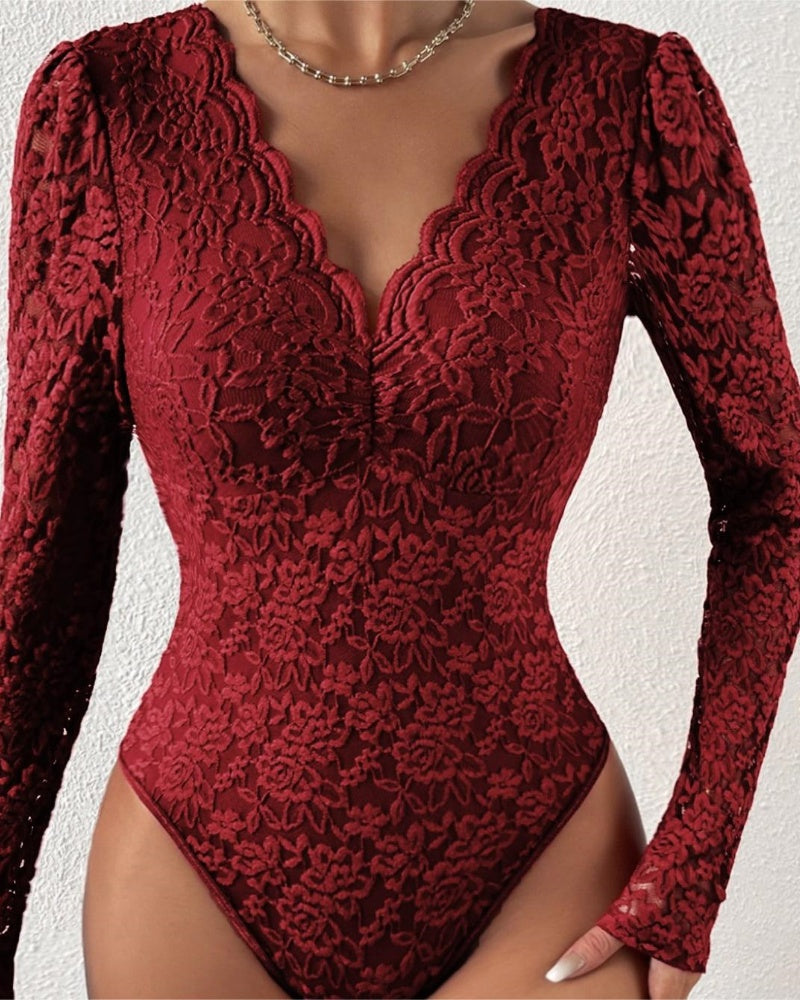 BODY DE ENCAJE FLORAL – ELEGANCIA Y SEDUCCIÓN EN UNA SOLA PIEZA